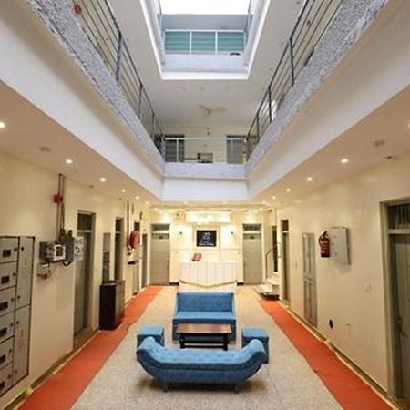 Amrit Hotel Nowe Delhi Zewnętrze zdjęcie