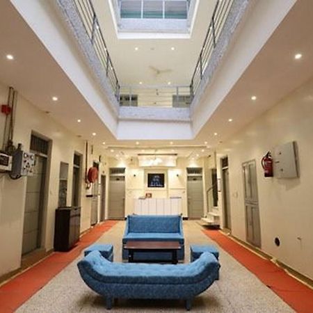 Amrit Hotel Nowe Delhi Zewnętrze zdjęcie