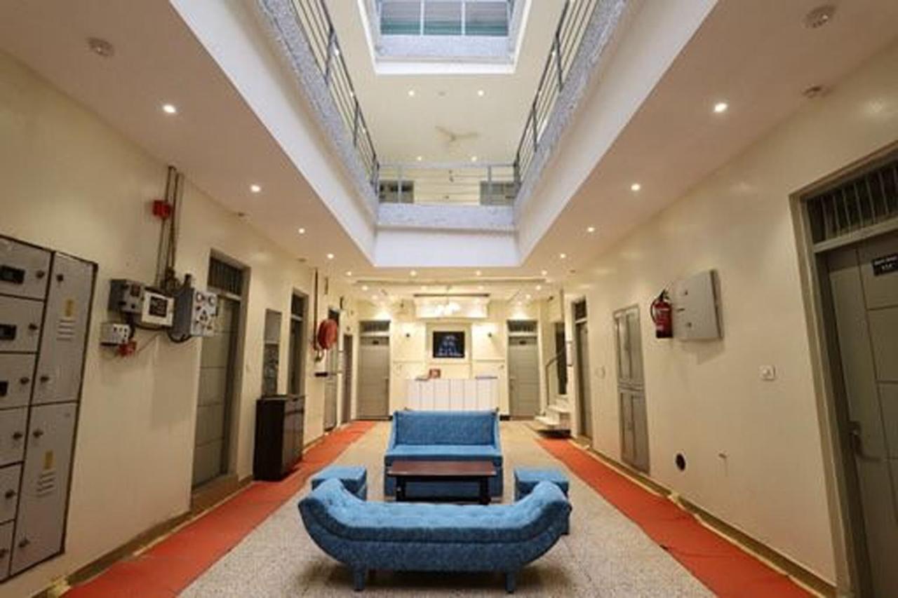 Amrit Hotel Nowe Delhi Zewnętrze zdjęcie